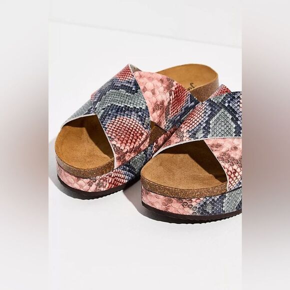 NEW Free People Sidelines  platform sandals candy snake size 39 US 9 - Picture 2 of 7
